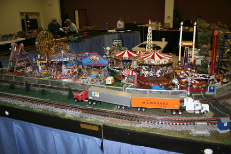 Rappahannock Model Railroaders at the Towne Centre